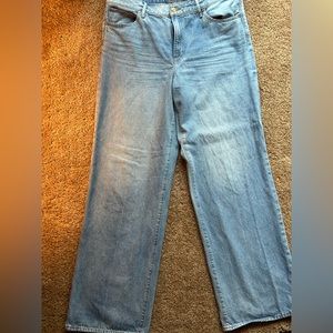 14L | Wide Leg High Rise Light Wash Jeans "Express"